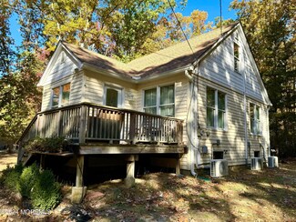 46 Thompson Bridge Rd, Jackson, NJ 08527