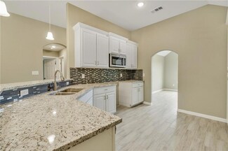 3214 Refugio Ave, Fort Worth, TX 76106