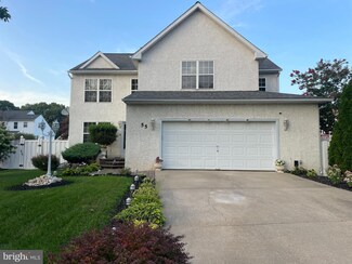 55 Vance Ave, Sicklerville, NJ 08081