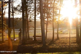 12 EHS Pebble Beach Dr, Hazle Township, PA 18202