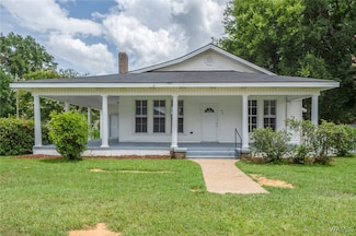69 2nd Ave, Moundville, AL 35474