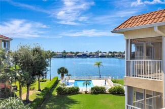 816 E Elkcam Cir Unit 301, Marco Island, FL 34145
