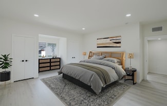 8206 Caminito Lacayo, La Jolla, CA 92037