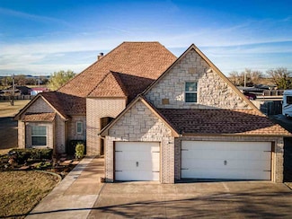 1132 Mount Pinchot Ave, Lawton, OK 73507
