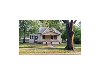 602 Elm St, Lawrence, KS 66044