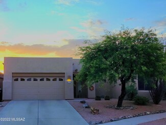 372 N Dijon Ct, Tucson, AZ 85748