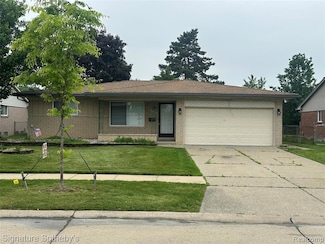 3155 Marc Dr, Sterling Heights, MI 48310