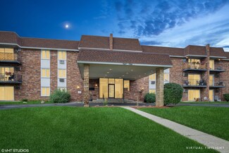 850 S Lorraine Rd Unit 2G, Wheaton, IL 60189