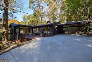 922 Barton Woods Rd NE, Atlanta, GA 30307