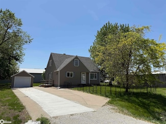 1952 207th St, Percival, IA 51648