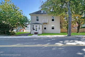 182 Livingston St, Northvale, NJ 07647