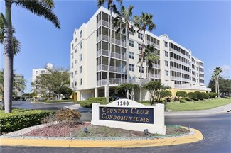 1200 Country Club Dr Unit 5102, Largo, FL 33771