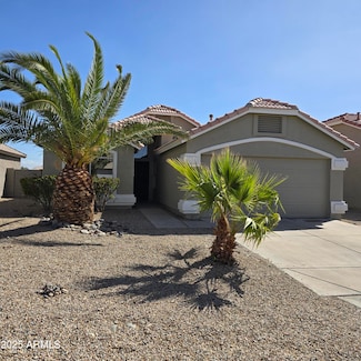 11606 W Grapefruit Ct, Surprise, AZ 85378