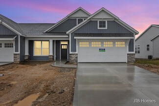3757 Leenheer Dr Unit 4, Grandville, MI 49418
