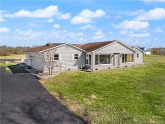 1406 Harry Hughes Rd, Charlestown, IN 47111