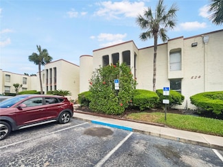 524 Orange Dr Unit 22, Altamonte Springs, FL 32701