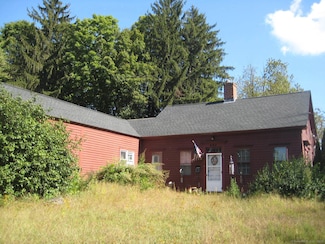 463 Pearl Lake Rd, Waterbury, CT 06706