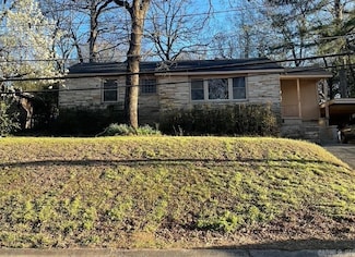 1112 Waterside Dr, North Little Rock, AR 72116