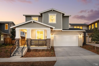 2543 Courtney Ave, Santa Rosa, CA 95403