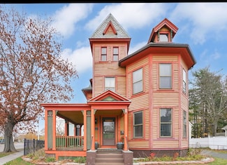 55 Florida St, Springfield, MA 01109