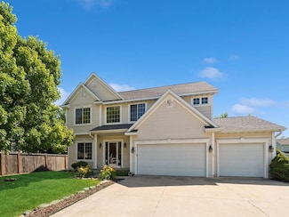 705 SE Whitetail Ln, Waukee, IA 50263