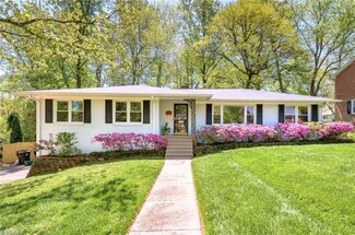 2930 Saint Claire Rd, Winston Salem, NC 27106