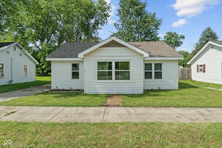 632 7th St, Shelbyville, IN 46176