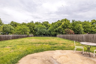 2118 Harvest Run, Garland, TX 75040