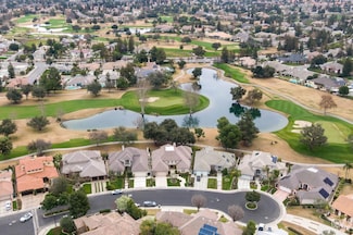 2112 Wedgemont Place, Bakersfield, CA 93311