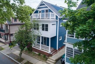 76 Leach St Unit 1, Salem, MA 01970
