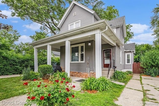 1419 Wells St, Port Huron, MI 48060