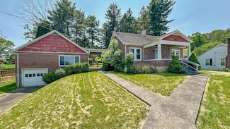 949 Mohican Ave, Logan, OH 43138