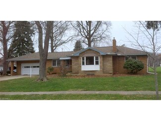 208 Howard St, Doylestown, OH 44230