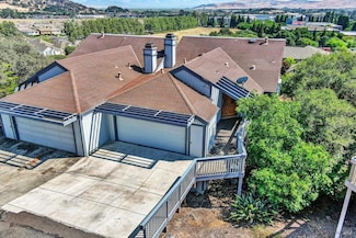 25 Knoll Dr, Fairfield, CA 94534