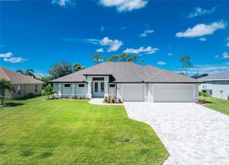 35 Broadmoor Ln, Rotonda West, FL 33947