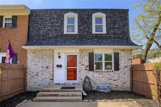 8611 Greenbrier Dr, Overland Park, KS 66212