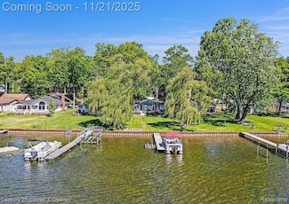 2662 Vineyard Ln, Brooklyn, MI 49230