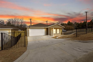 2963 Simpson Stuart Rd, Dallas, TX 75241