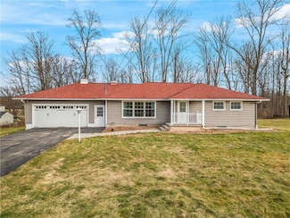 1251 Cleland Mill Rd, New Castle, PA 16102