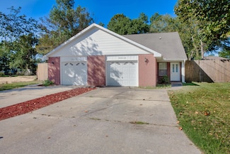 707 Woodlawn Ave NW, Fort Walton Beach, FL 32547