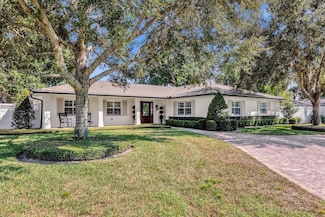 5205 Saint Regis Place, Belle Isle, FL 32812