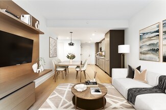 100 Lovejoy Wharf Unit 4P, Boston, MA 02114