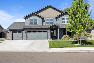 6018 Rockrose Ln, Pasco, WA 99301