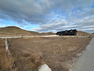 9753 N Belle St Unit 810, Eagle Mountain, UT 84005