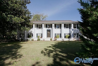 100 Westbury Dr SW, Huntsville, AL 35802