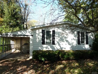 77 Bush Gardens, Alden, NY 14004