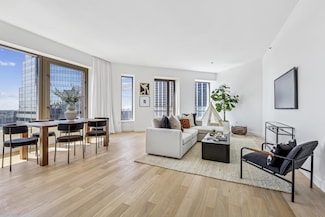 75 Wall St Unit 34C, New York, NY 10005