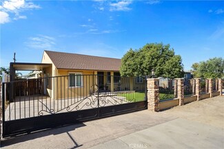 8855 Remick Ave, Sun Valley, CA 91352