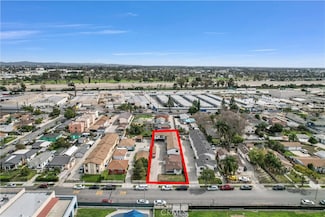11230 Louise Ave, Lynwood, CA 90262