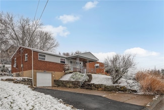 740 Providence Dr, Pittsburgh, PA 15239